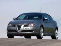 Alfa Romeo GT photo
